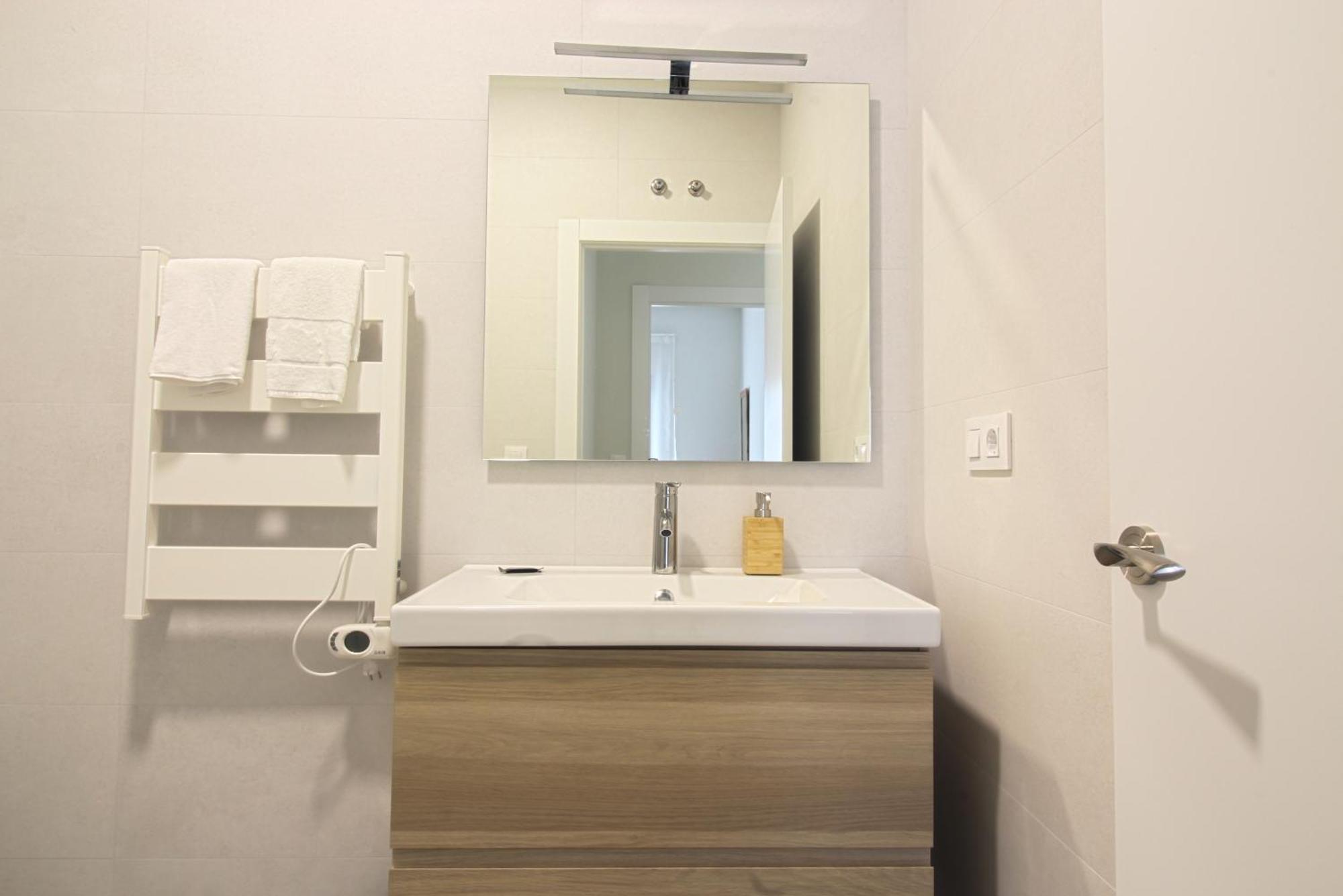 Apartamentos Costa Meron San Vicente De La Barquera Ngoại thất bức ảnh