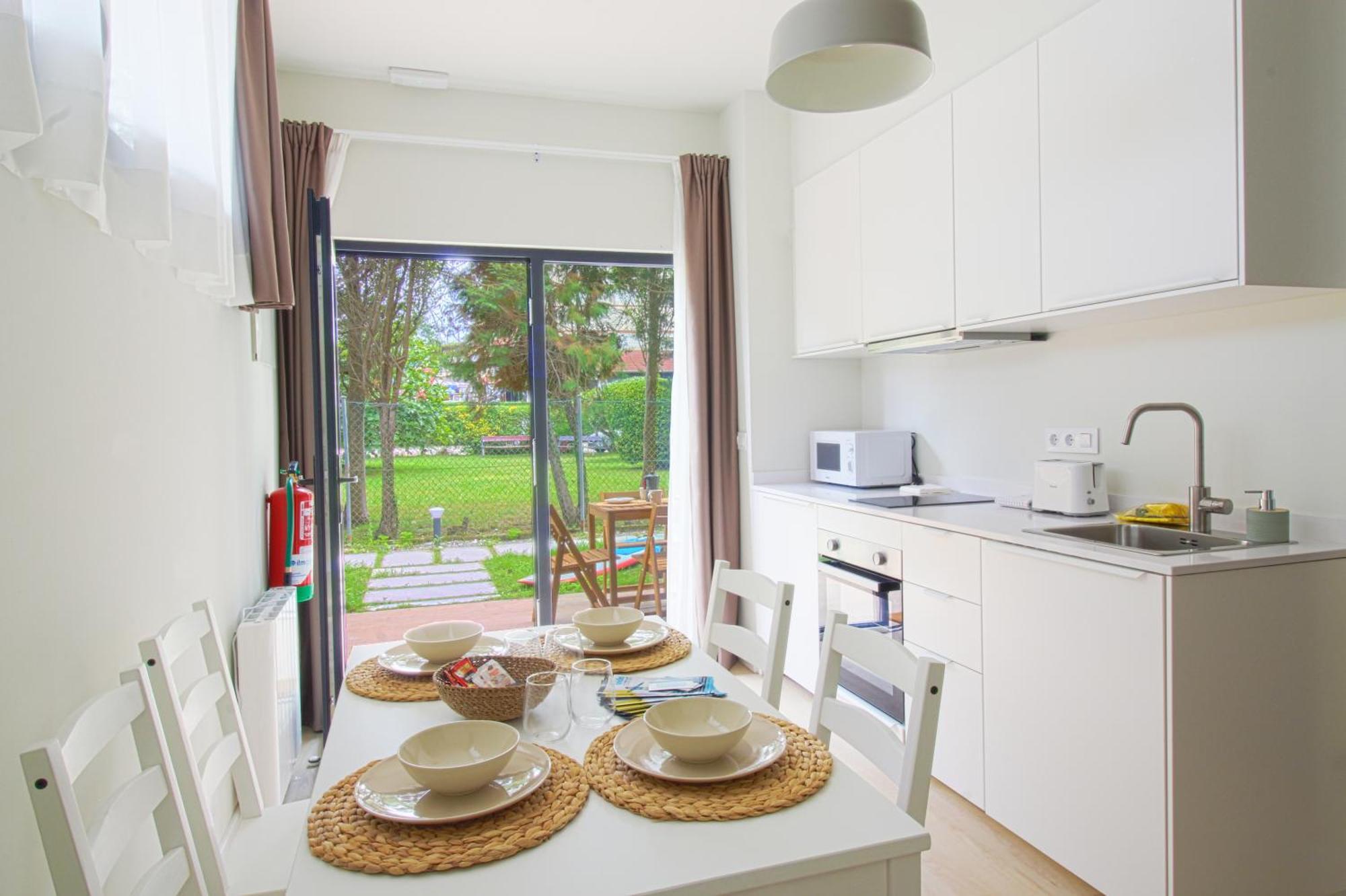 Apartamentos Costa Meron San Vicente De La Barquera Ngoại thất bức ảnh